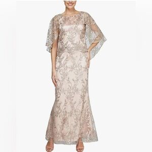 Chic Floral Lace Maxi Dress